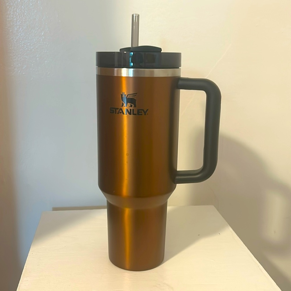 40oz Stanley (Maple Glow)